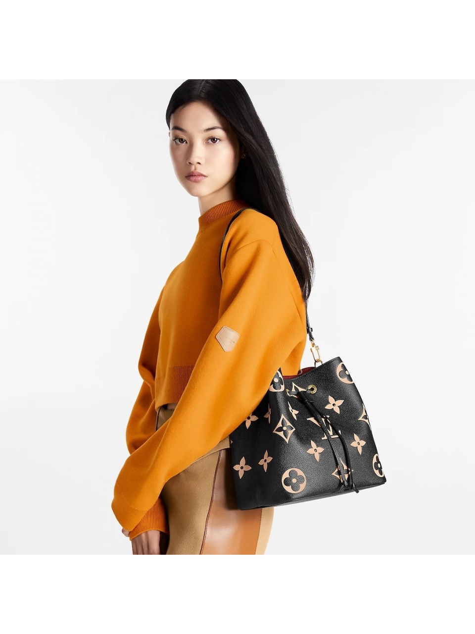 Сумка Louis Vuitton NeoNoe MM